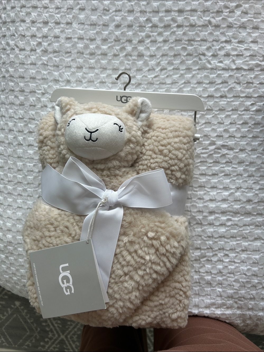 UGG Kids Cream Plush Lamb Blanket with Lovely gift set